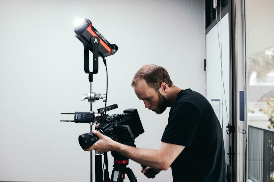 Photo "setting up a professional cam room"